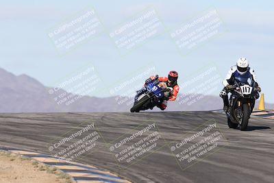 media/Nov-16-2025-Race Pace (Sun) [[8c5fa54630]]/Verified Riders/1-Turns 9 and 10 (925am)/